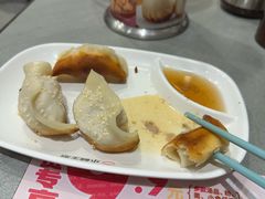 -小杨生煎(白玉兰广场店)