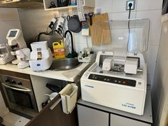 -优医视平价眼镜蔡司依视路折扣工厂店(十里堡店)
