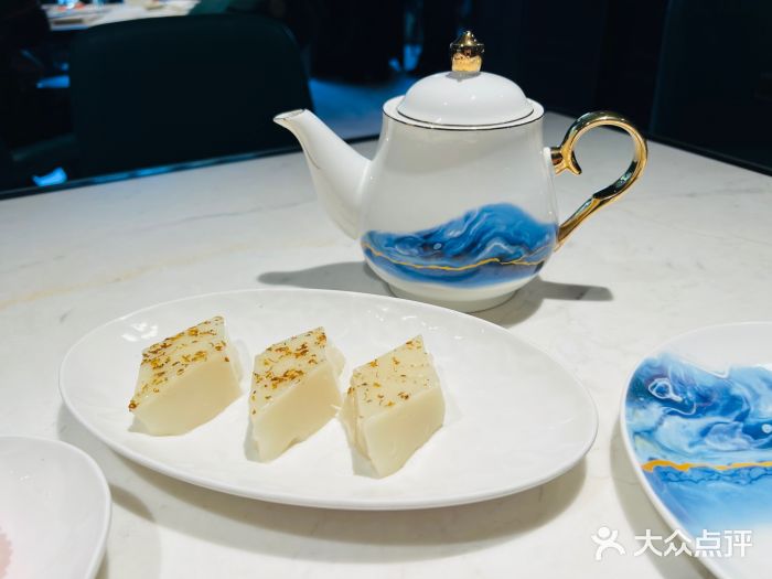 绿波廊(豫园店)桂花拉糕图片