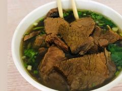 牛肉粉-黃牛牛肉面馆