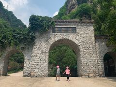 -十渡东湖港风景区