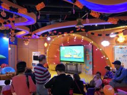 -太空学院儿童娱教乐园(中华广场店)