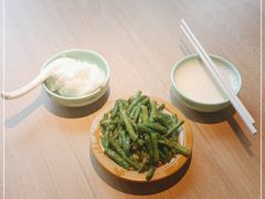 -荟选餐饮徐家汇社区食堂(徐虹北路店)