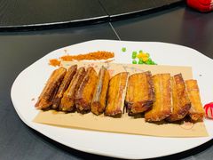 -艳阳天民俗村(公园路店)