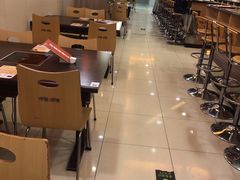 大堂-呷哺呷哺(世贸.工三店)