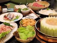 -得意咚瓜·顺德鱼生·冬瓜火锅(深圳首店)
