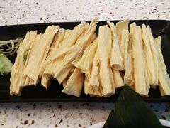 原汁腐竹-椰子营·椰子鸡火锅(万象里店)