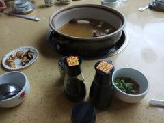 -东巴谷野生菌火锅餐厅