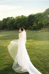 -雪中彩影婚纱摄影·微光艺术中心