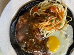 -豪客来牛排(中央花苑店)