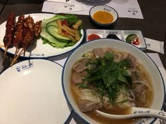 -美奈小馆·越南料理(中航城君尚购物中心店)