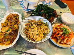 -浩海火烧云傣家菜(京广店)