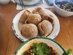 -包整·丝娃娃(一览甲秀楼风景店)