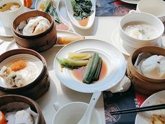 -青岛中心假日酒店·蓝天行政酒廊