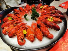 -沪小胖小龙虾(淮海中路旗舰店)