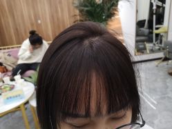 -V8潮牌·接发烫染连锁