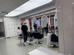 -时尚殿堂hair salon