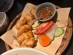 -大头虾越式风味餐厅(光明广场店)