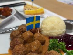 -宜家家居(四元桥商场店)