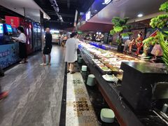 自助取餐区-九寸花汀海鲜烤肉自助(中东迪克店)