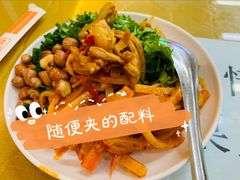 -红鼻子桂林米粉(金唐新光界店)