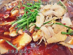 -乡土特色.冷锅鱼.牦牛肉汤锅