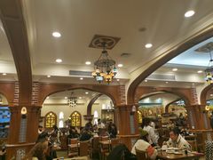 大堂-清真·玛丽亚新疆菜主题餐厅(浙江中路店)