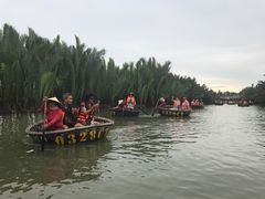 -洞里萨湖