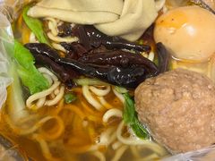 -丁记牛肉手擀板面