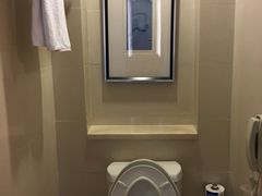-上海浦东康桥绿地假日酒店