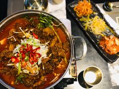 辛牛骨火锅-KCOOKING概念韩餐(世茂52+店)