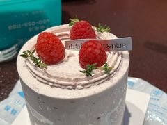 -山与蓝·轻糖鲜果蛋糕(勒泰店)