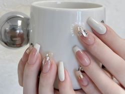 -LILY NAILS美甲美睫
