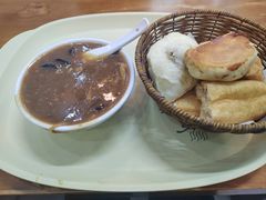 -穆彦华逍遥镇胡辣汤(岗坡路店)