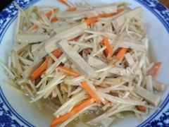 香干炒白水芹-芸海阁·农家私房菜(沙家浜景区出口店)