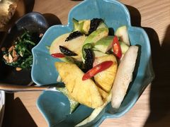 -纳鲁孜·新疆特色餐厅(上海悦荟广场店)