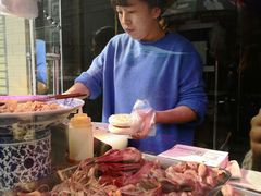 -清真拉妈卤味(回民街店)