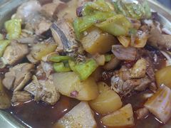 -牛一嘴·兰州牛肉面·大盘鸡(财富中心店)