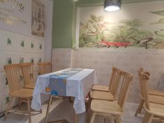 -丽丽三鲜螺蛳粉(田林路店)