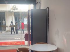 -竟客电竞酒店(川沙地铁站店)