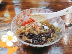 特色冰凉粉-黑白电视长沙小吃(美林M·LIVE天地东座店)