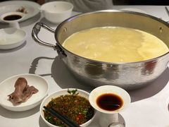 花胶鸡汤-红雀围·海鲜火锅(陆家嘴中心店)