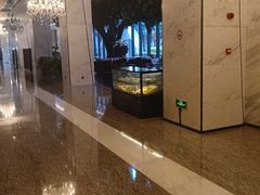 -上海虹桥西郊假日酒店