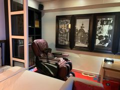 -喜鹊愉家酒店(郑州曼哈顿博览中心地铁站店)