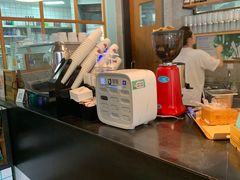 -Dough&Joe团憩(瑞虹天地月亮湾店)