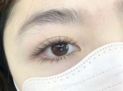 -爱美睫美甲会馆