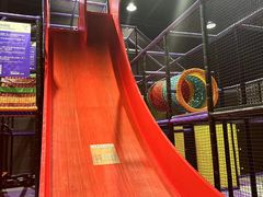 -Tenker Club弹刻极限主题公园 · 蹦床 · 团建 · 生日派对(大关店)