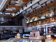 面包甜点陈列柜-罗森尼娜(解放西路店)