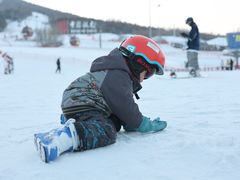 -中旅松花湖滑雪场