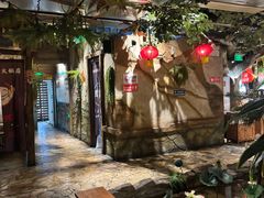 -城墙拐拐火锅(三峡广场黑金冠店)